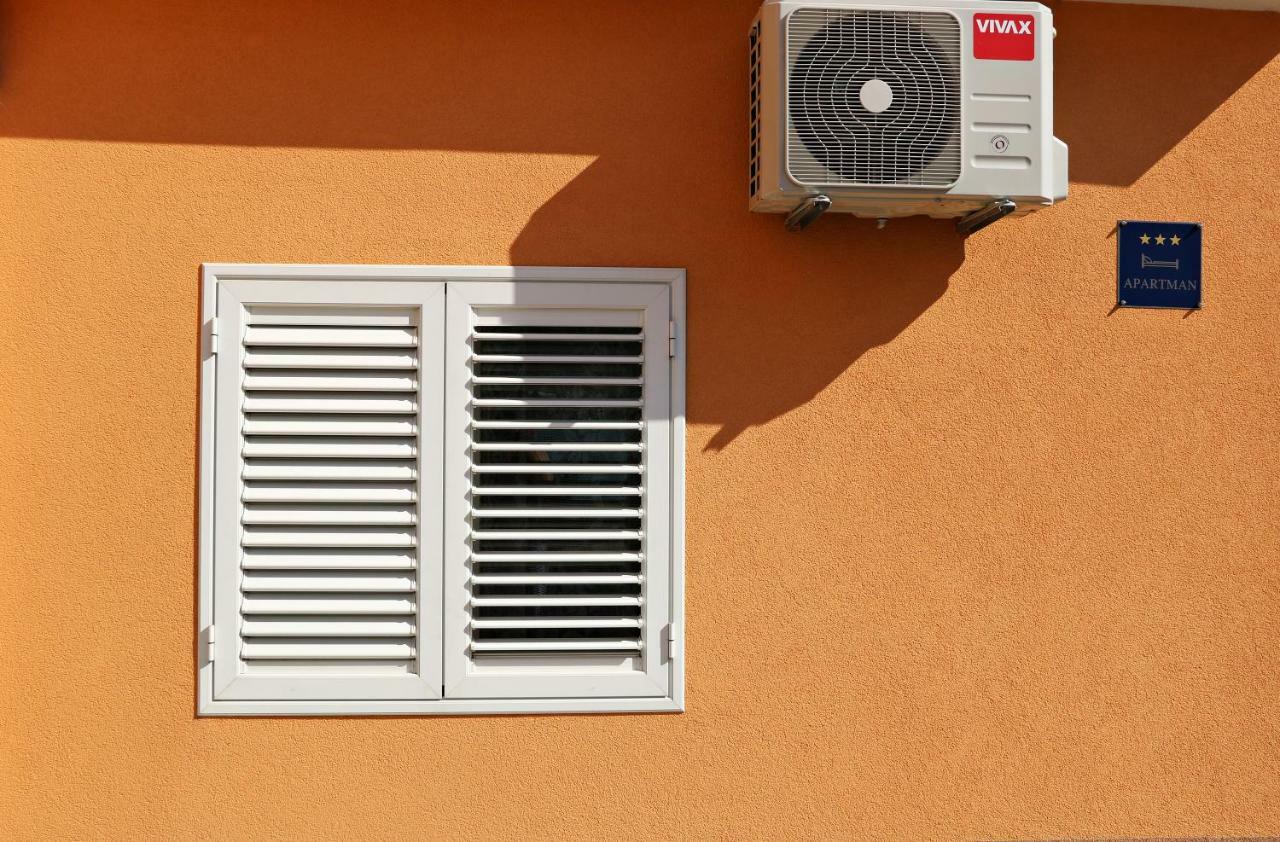 Apartment Cuce Rogotin Luaran gambar