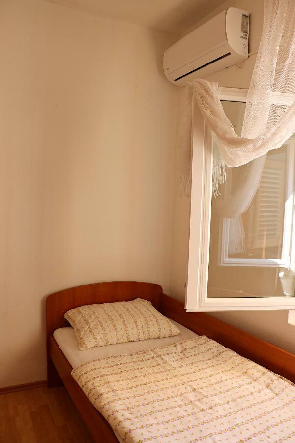Apartment Cuce Rogotin Luaran gambar